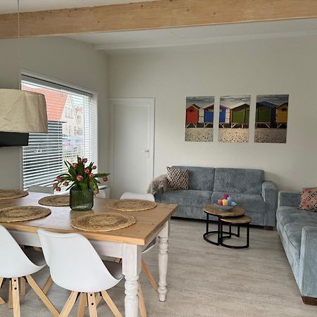 Bungalow Sunny, Lekker Uitwaaien Op Het Strand! Callantsoog Exteriör bild